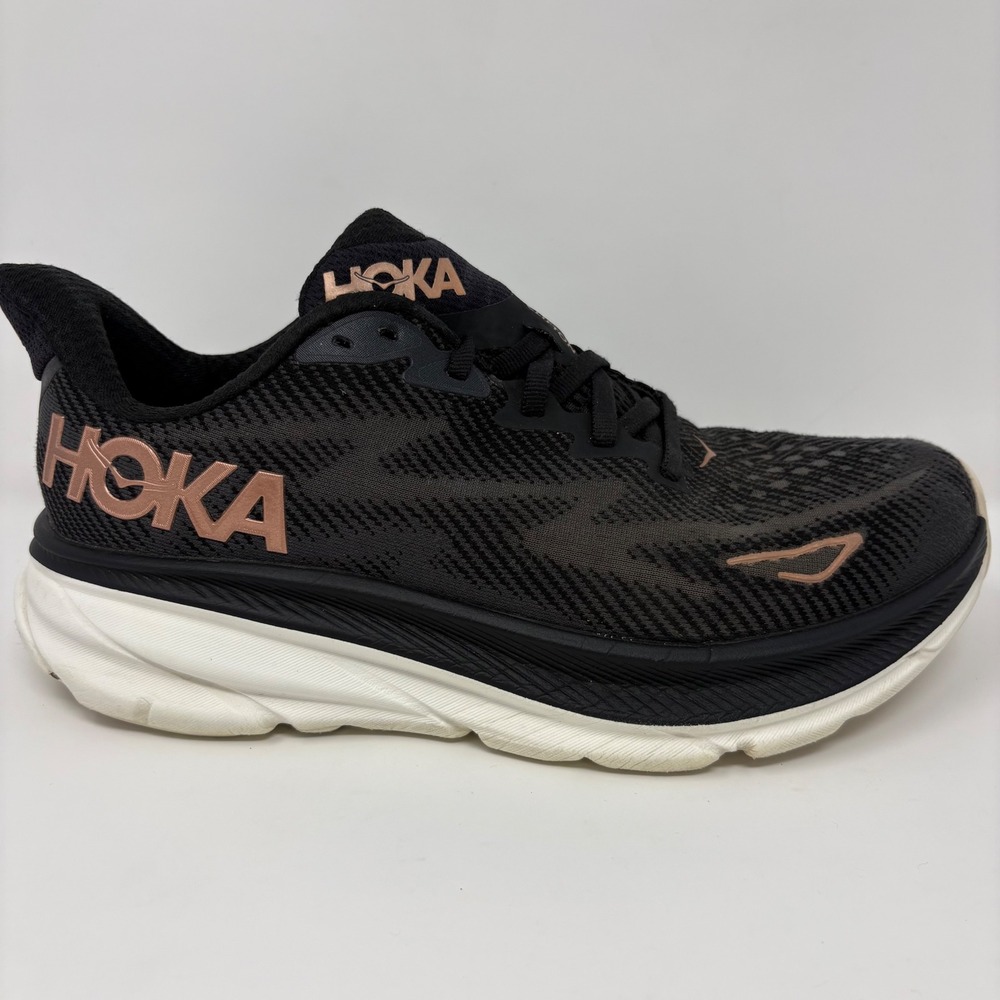 Hoka Clifton 9 Wide Womens Size 8D Black Rose Gold Running Shoes (1132211 BRGL)